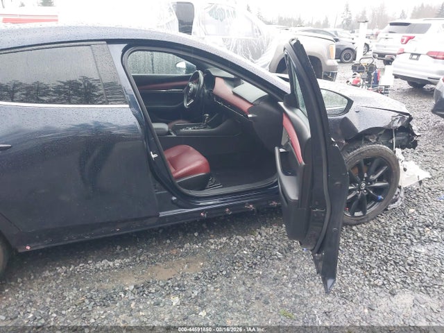 Aukcja sprzedaży 2019 Mazda Mazda3 Premium Package, vin: JM1BPBNM7K1138353, numer aukcji: 44591850