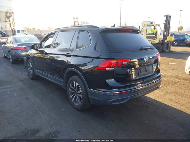 44591891 :رقم المزاد ، 3VV1B7AX5NM014534 vin ، 2022 Volkswagen Tiguan 2.0t S مزاد بيع