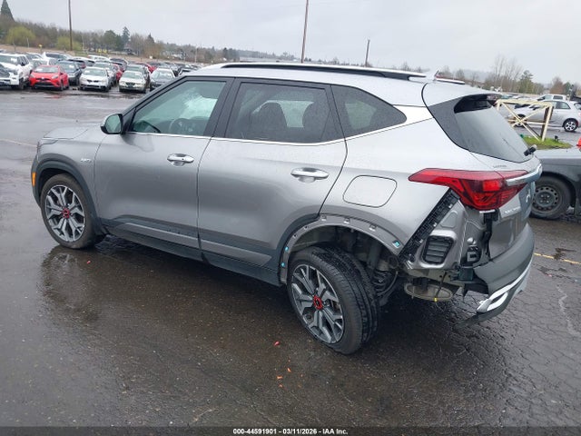 2022 KIA SELTOS KNDETCA21N7343784 Photo 2