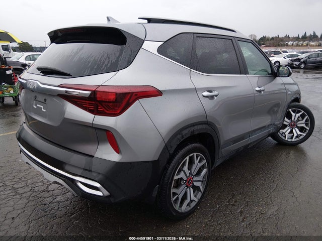 2022 KIA SELTOS KNDETCA21N7343784 Photo 3