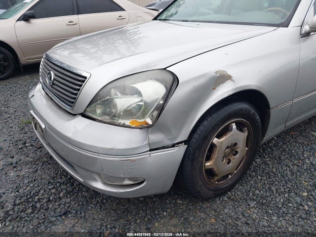 2002 LEXUS LS 430 JTHBN30F020091871 Photo 5