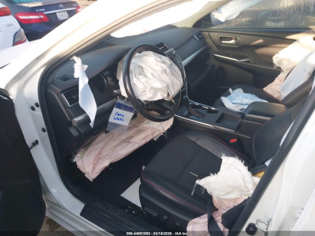 4T1BF1FK3HU310133 Toyota CAMRY SE