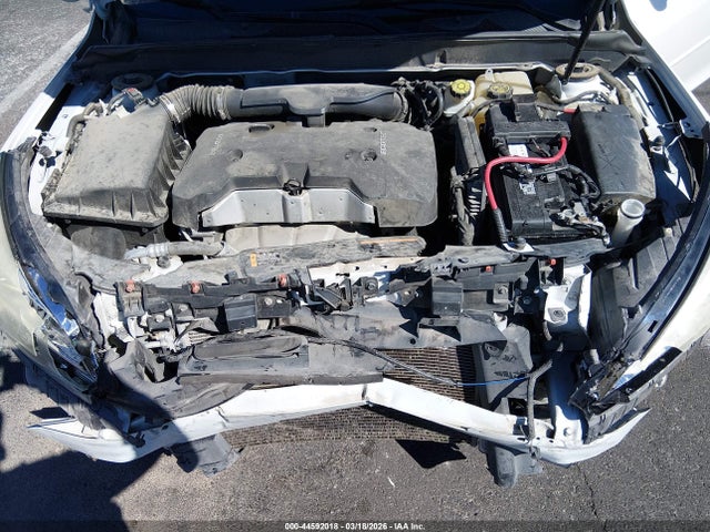 Chevrolet MALIBU 1LT 2015 1G11C5SL2FU152758 Image 10