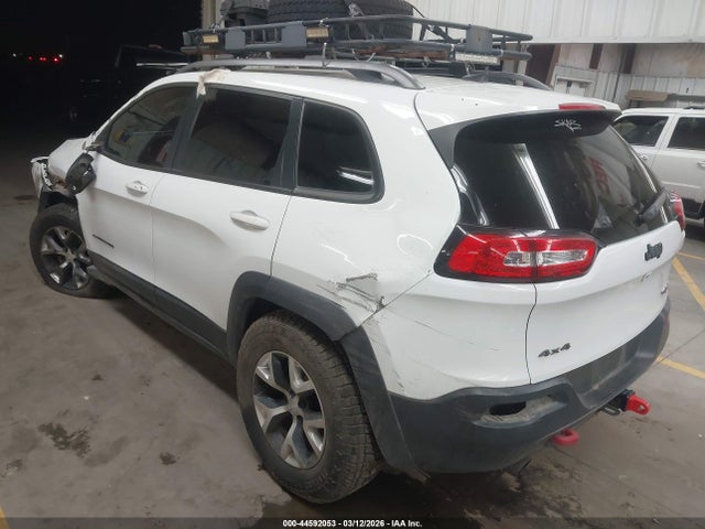 2016 JEEP CHEROKEE 1C4PJMBS4GW214627 Photo 2