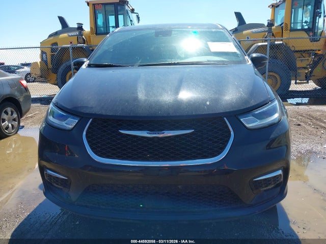 44592058 :رقم المزاد ، 2C4RC1BG8SR594800 vin ، 2025 Chrysler Pacifica Select مزاد بيع