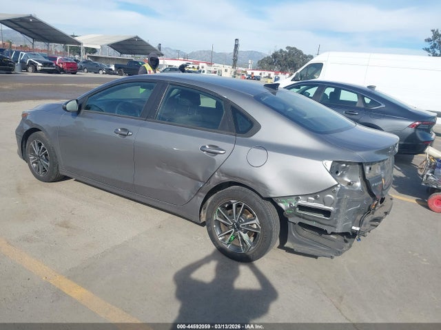 KIA Forte Lxs 2023 3KPF24AD4PE520233 Image 3