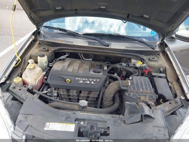 44592066 :رقم المزاد ، 1C3CCBBB3CN283908 vin ، 2012 Chrysler 200 Touring مزاد بيع