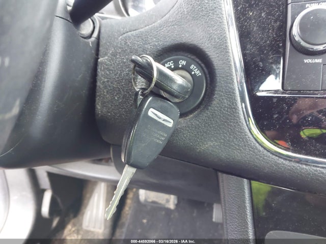 44592066 :رقم المزاد ، 1C3CCBBB3CN283908 vin ، 2012 Chrysler 200 Touring مزاد بيع