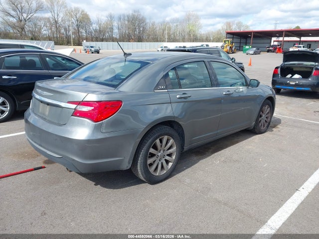 44592066 :رقم المزاد ، 1C3CCBBB3CN283908 vin ، 2012 Chrysler 200 Touring مزاد بيع
