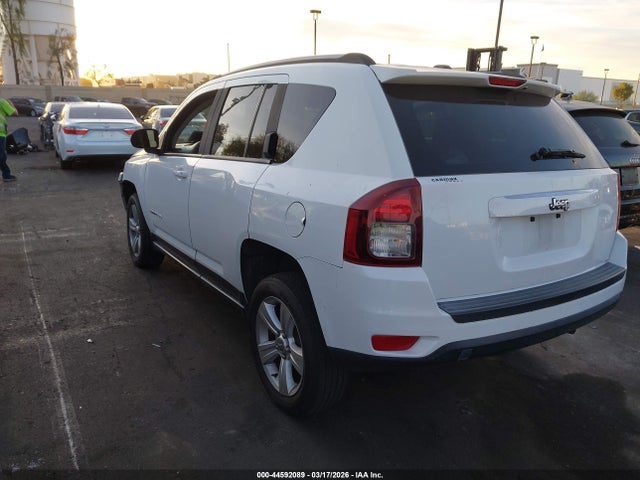 1C4NJCBA1GD665180 Jeep Compass Sport