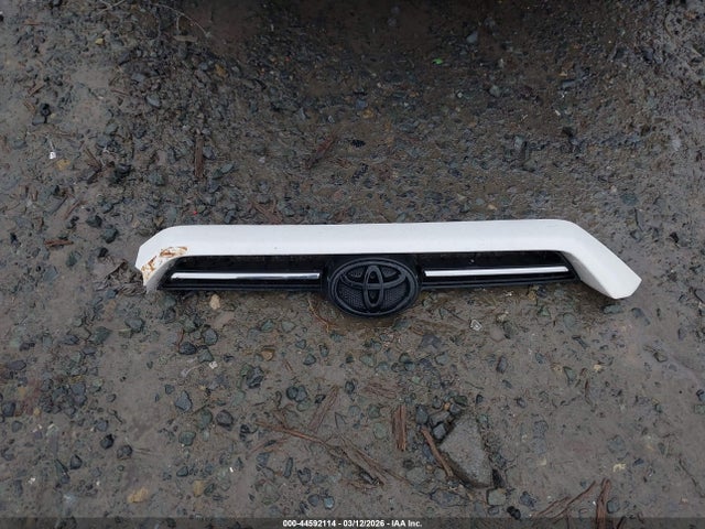 JTEBU5JRXL5835632 Toyota 4runner Venture Special Edition
