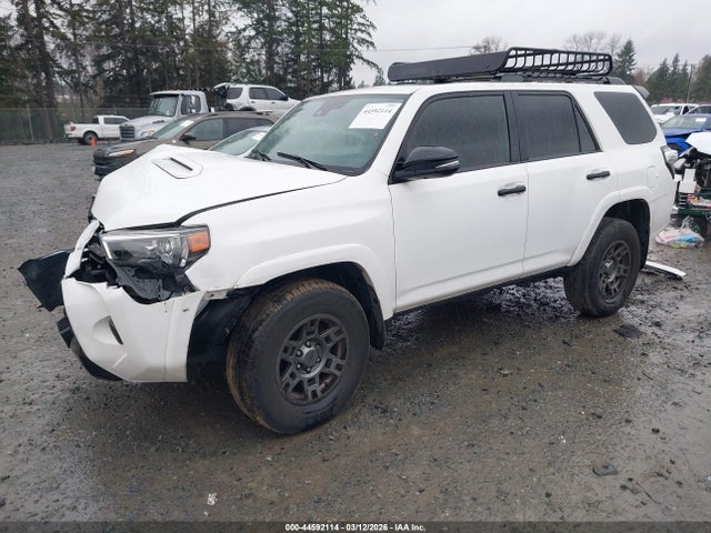 JTEBU5JRXL5835632 Toyota 4runner Venture Special Edition