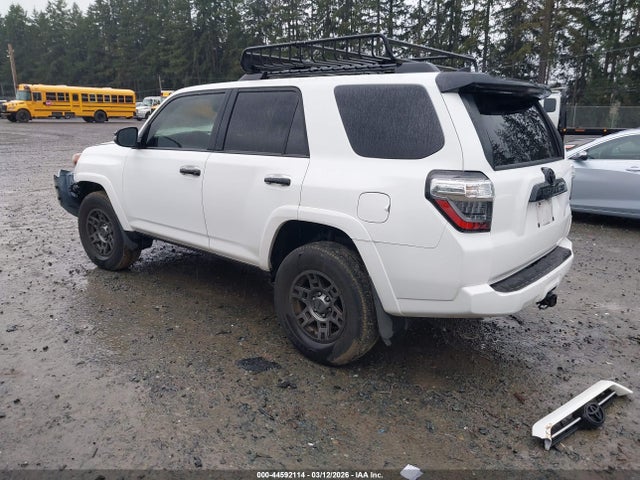 JTEBU5JRXL5835632 Toyota 4runner Venture Special Edition