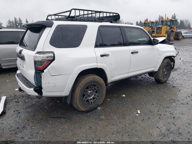 JTEBU5JRXL5835632 Toyota 4runner Venture Special Edition