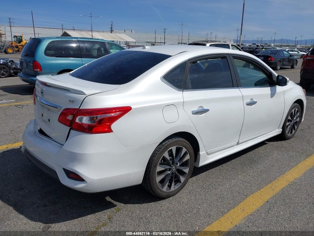 Nissan SENTRA SR 2019 3N1AB7AP0KY334186 Image 4