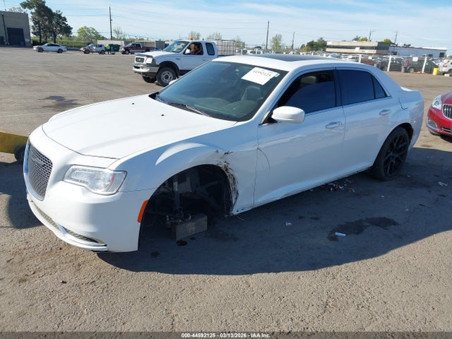 Aukcja sprzedaży 2015 Chrysler 300 Limited, vin: 2C3CCAAG6FH755085, numer aukcji: 44592125