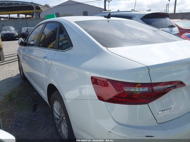 3VWN57BU2LM001892 Volkswagen Jetta 1.4t R-line/1.4t S