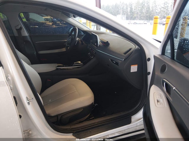 KMHL24JJXNA045742 Hyundai Sonata Hybrid Blue