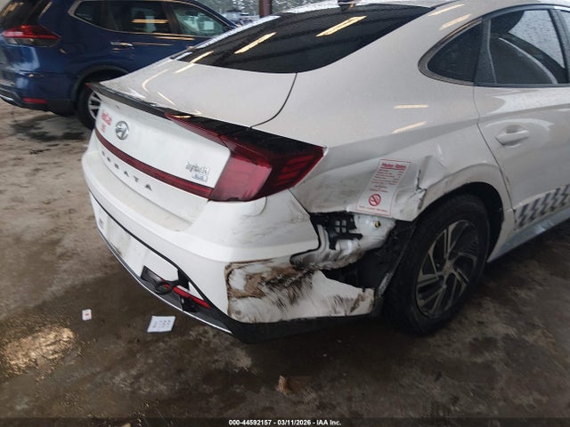 KMHL24JJXNA045742 Hyundai Sonata Hybrid Blue