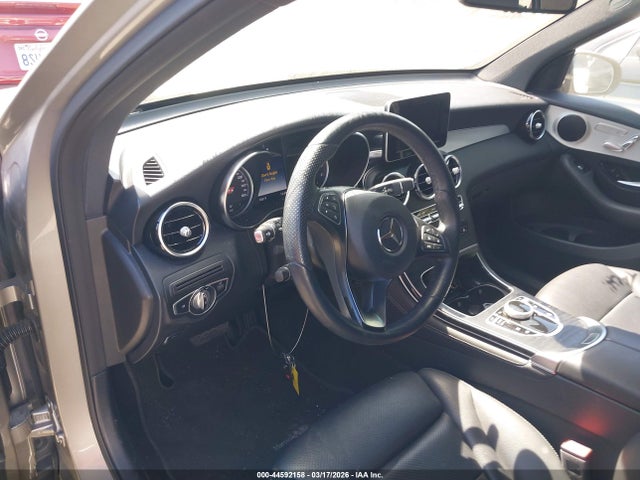 WDC0G4JB9KV157304 Mercedes-Benz GLC 300