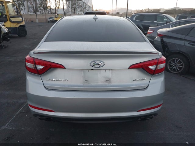 Hyundai Sonata Limited 2017 5NPE34AF5HH582957 Image 17
