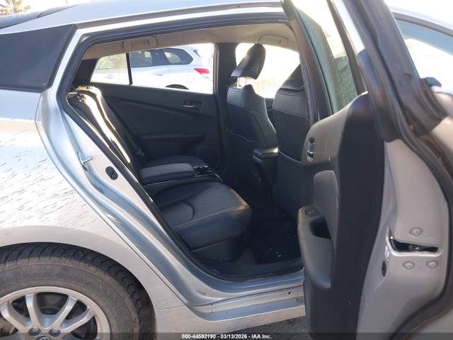 Toyota Prius Prime Premium 2017 JTDKARFP3H3032093 Image 8