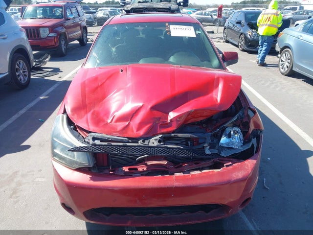 44592192 :رقم المزاد ، 1FAHP3GN4BW143217 vin ، 2011 Ford Focus Ses مزاد بيع