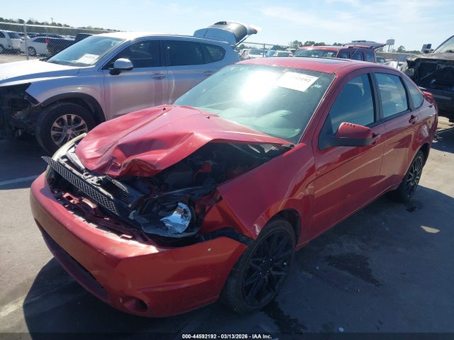 44592192 :رقم المزاد ، 1FAHP3GN4BW143217 vin ، 2011 Ford Focus Ses مزاد بيع