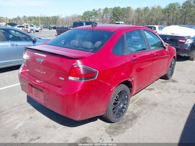 44592192 :رقم المزاد ، 1FAHP3GN4BW143217 vin ، 2011 Ford Focus Ses مزاد بيع