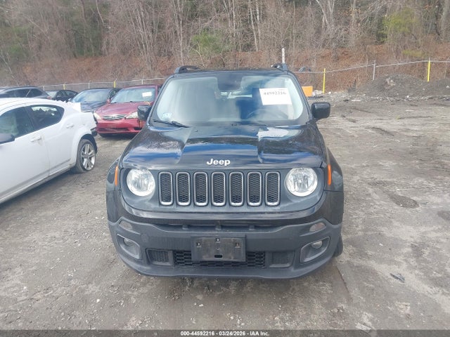 ZACCJBBT0FPB47726 Jeep Renegade Latitude