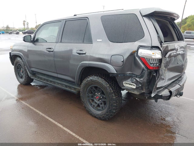 JTEZU5JR1G5138662 Toyota 4RUNNER SR5