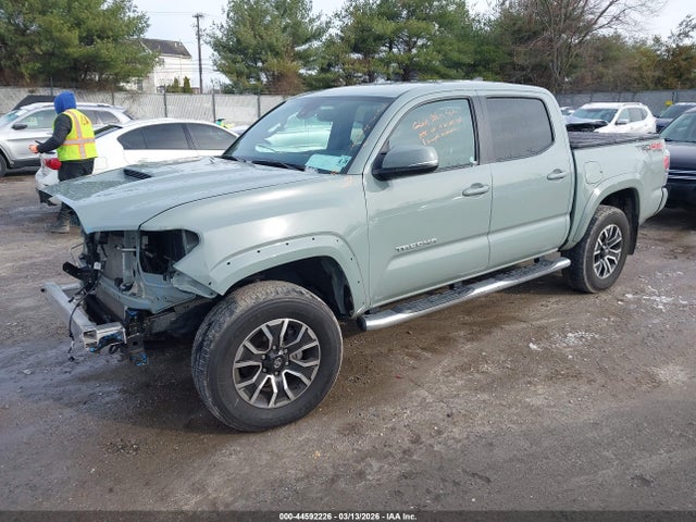 44592226 :رقم المزاد ، 3TYCZ5AN5PT147100 vin ، 2023 Toyota Tacoma Trd Sport مزاد بيع