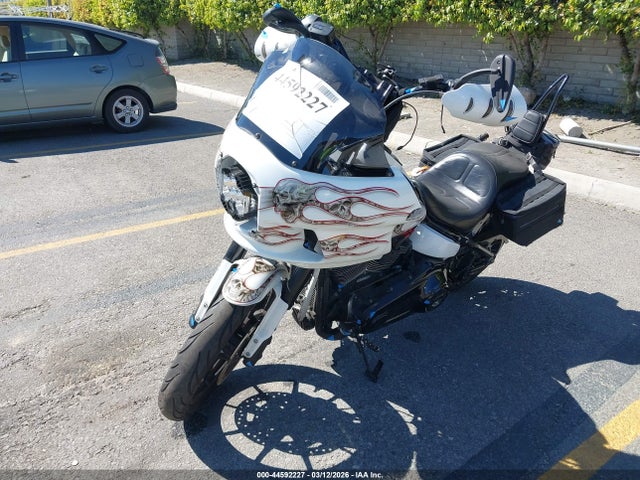 1HD1YWK24LB076116 Harley-Davidson FXLRS