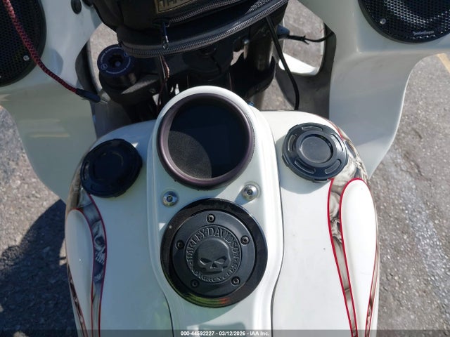 1HD1YWK24LB076116 Harley-Davidson FXLRS