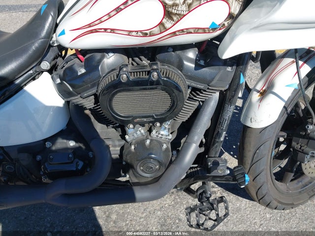 1HD1YWK24LB076116 Harley-Davidson FXLRS