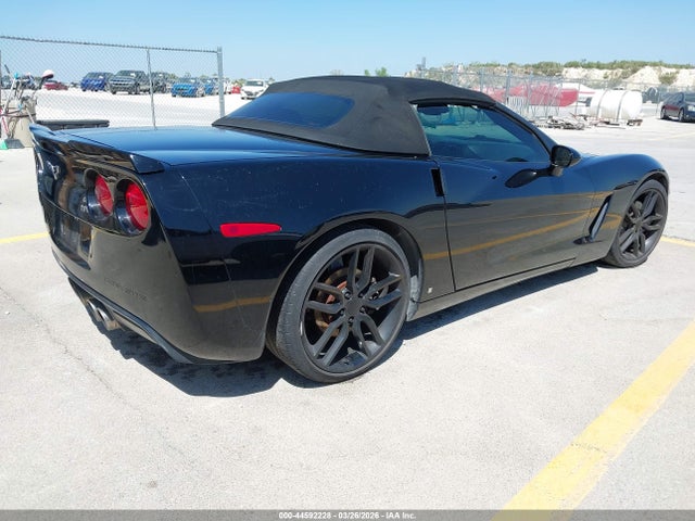 2008 CHEVROLET CORVETTE 1G1YY36W885128440 Photo 3