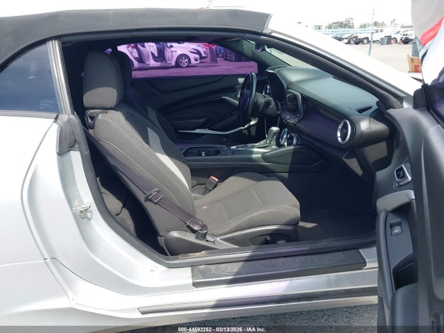 2017 CHEVROLET CAMARO 1G1FF3D75H0213712 Photo 4