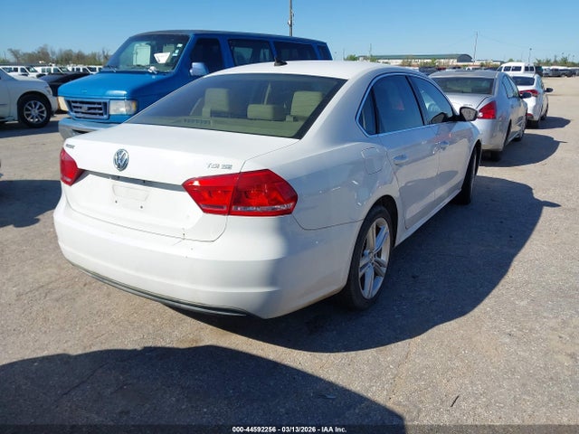 Aukcja sprzedaży 2014 Volkswagen Passat 1.8t Se, vin: 1VWBS7A36EC078788, numer aukcji: 44592256
