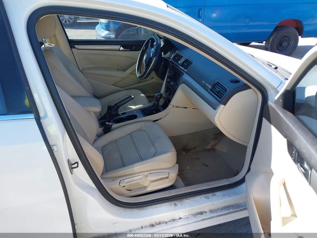 Aukcja sprzedaży 2014 Volkswagen Passat 1.8t Se, vin: 1VWBS7A36EC078788, numer aukcji: 44592256