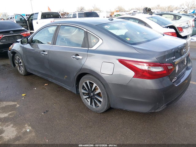 1N4AL3AP1JC217426 Nissan Altima 2.5 Sl