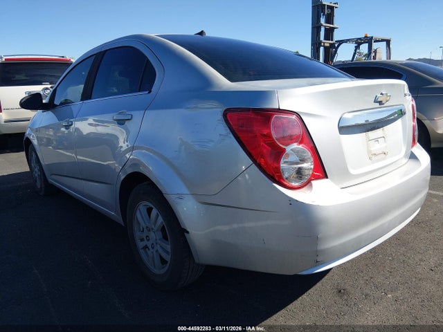 1G1JC5SG8E4106109 Chevrolet Sonic Lt Auto