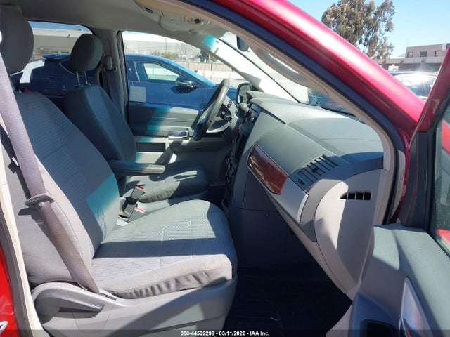 44592298 :رقم المزاد ، 2A8HR54P18R732144 vin ، 2008 Chrysler Town & Country Touring مزاد بيع
