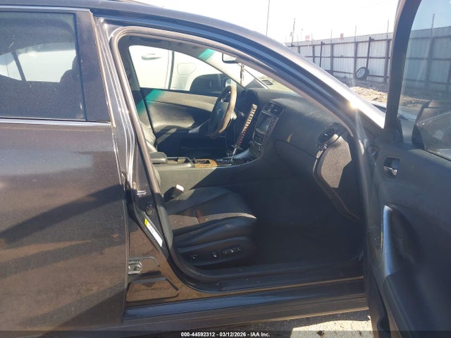 44592312 :رقم المزاد ، JTHBE5C22A5024954 vin ، 2010 Lexus Is 350 مزاد بيع