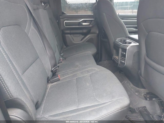 44592318 :رقم المزاد ، 1C6SRFBT1MN616394 vin ، 2021 Ram 1500 Big Horn  4x4 6'4 Box مزاد بيع