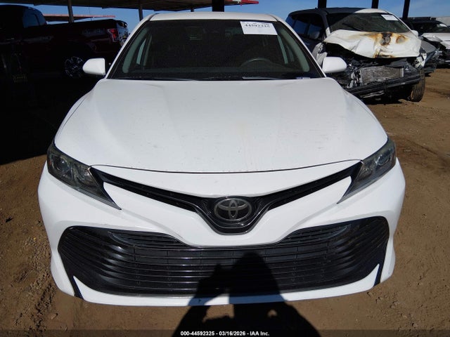 4T1B11HK3KU242189 Toyota CAMRY LE