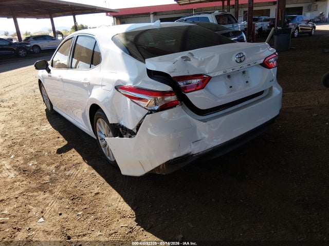 4T1B11HK3KU242189 Toyota CAMRY LE