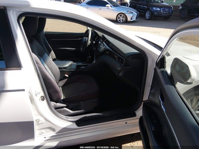 4T1B11HK3KU242189 Toyota CAMRY LE