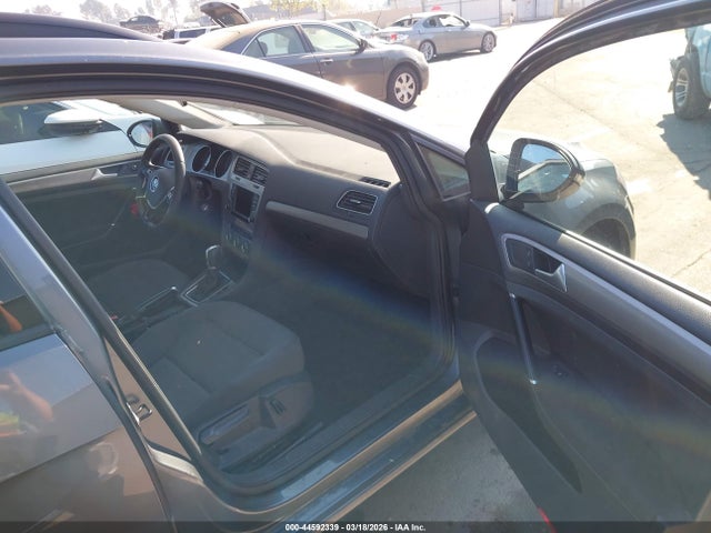 Продаж на аукціоні авто 2017 Volkswagen Golf Sportwagen Tsi S, vin: 3VW017AUXHM503810, номер лоту: 44592339