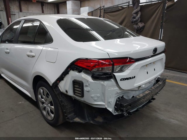 Toyota COROLLA LE 2022 5YFEPMAE5NP298982 Image 6