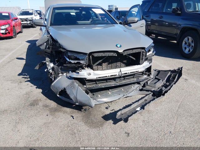 WBA53BH00NCJ11793 BMW 530 I